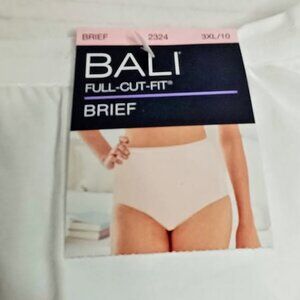 Lot of 4 NWT Bali White Full Cut Brief Underwear 90% Cotton 10% Spandex